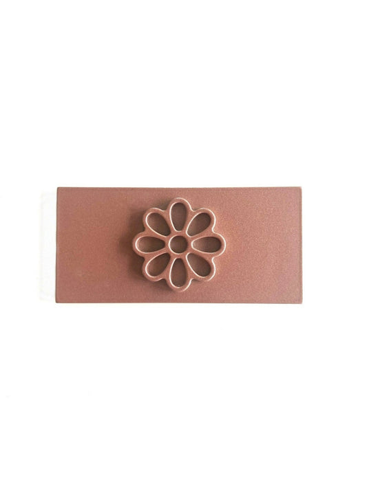 POP!RON ACCESSORY - FLOWER SHAPE PLATE